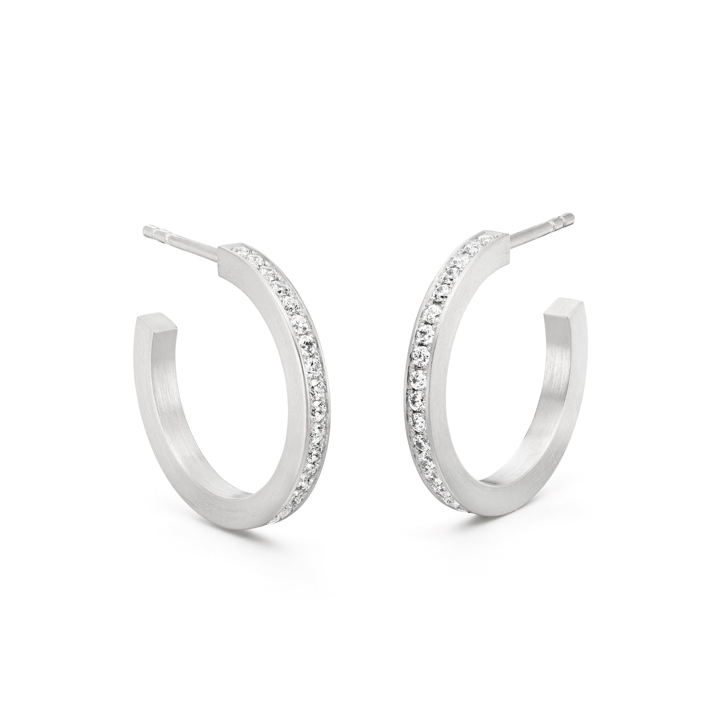 Pavé Creolen mit ethischen weissen diamanten in 750 kt Weissgold Fairmined Eco