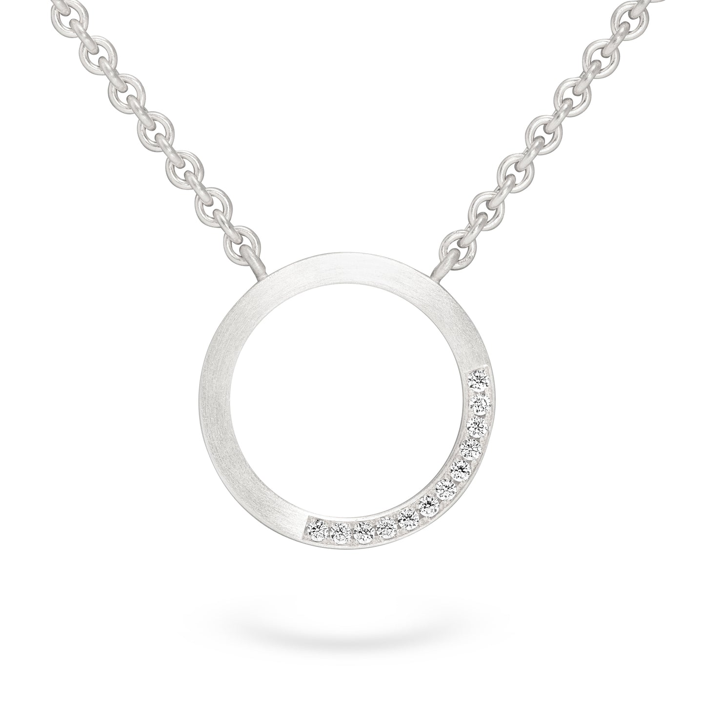 Kette mit Anhänger Weissgold und ethischen Diamanten Pave Fassung