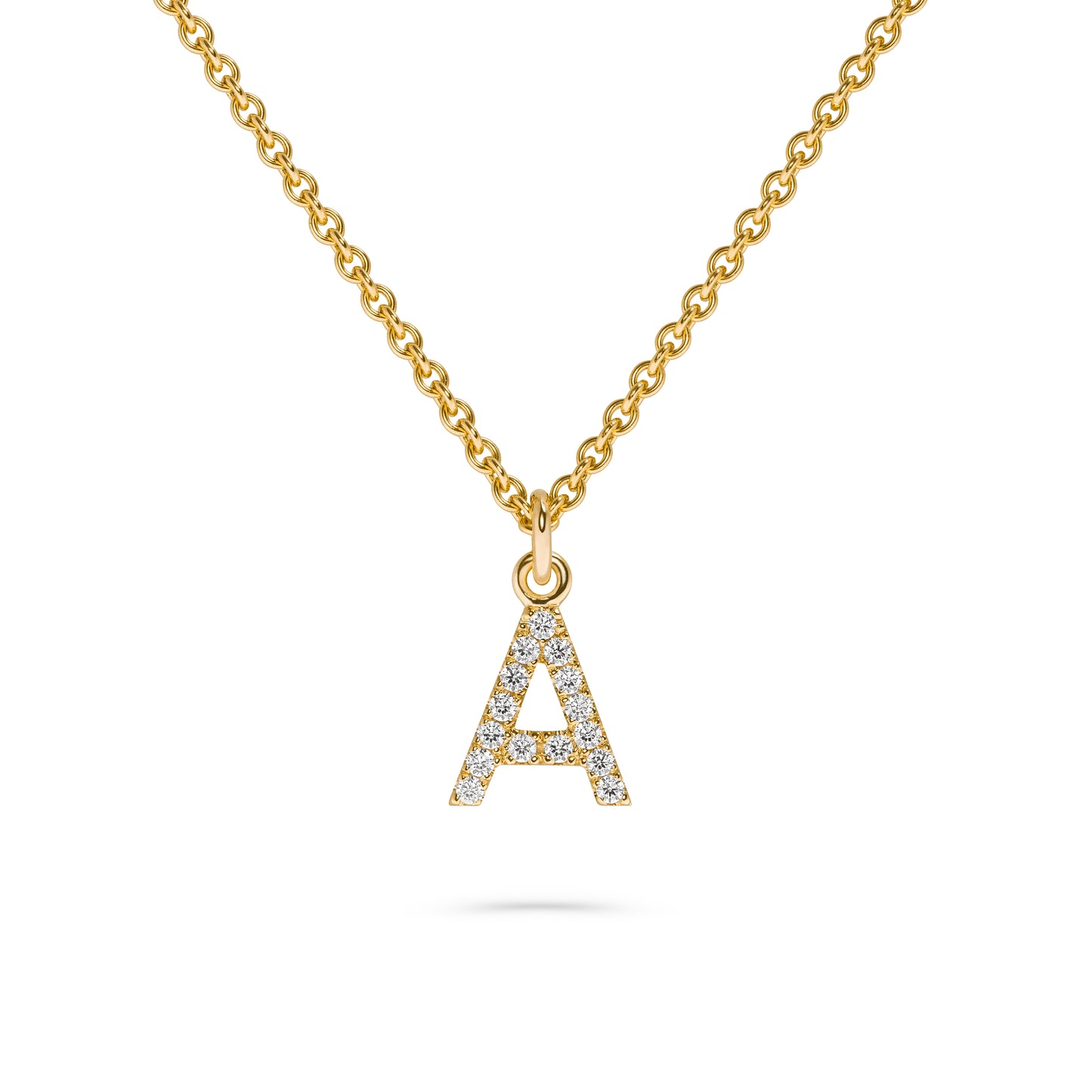 Words & Letters-Anhänger No.1 Buchstabenkette mit Diamanten aus Gelbgold – hochwertiger Jan Spille-Schmuck, fair gefertigt in Hamburg.