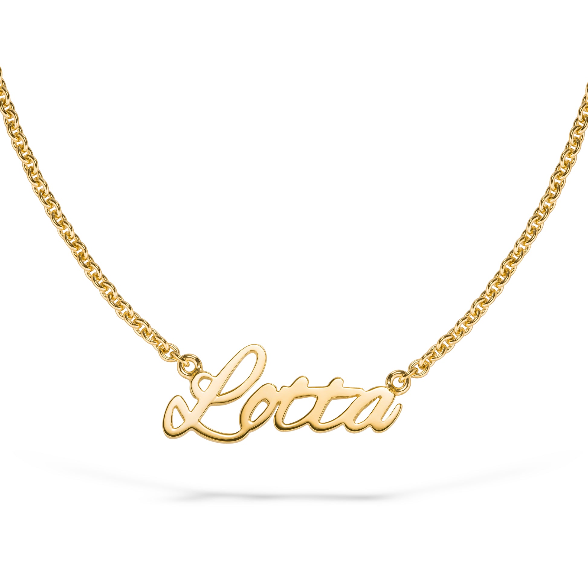 Namenskette für Mamas aus Gelbgold, handgefertigt in Hamburg von Jan Spille. Nachhaltiger Echtschmuck aus fairem Gold