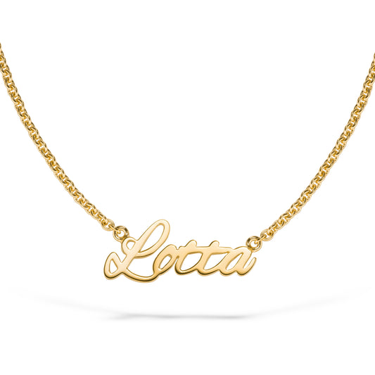 Namenskette für Mamas aus Gelbgold, handgefertigt in Hamburg von Jan Spille. Nachhaltiger Echtschmuck aus fairem Gold