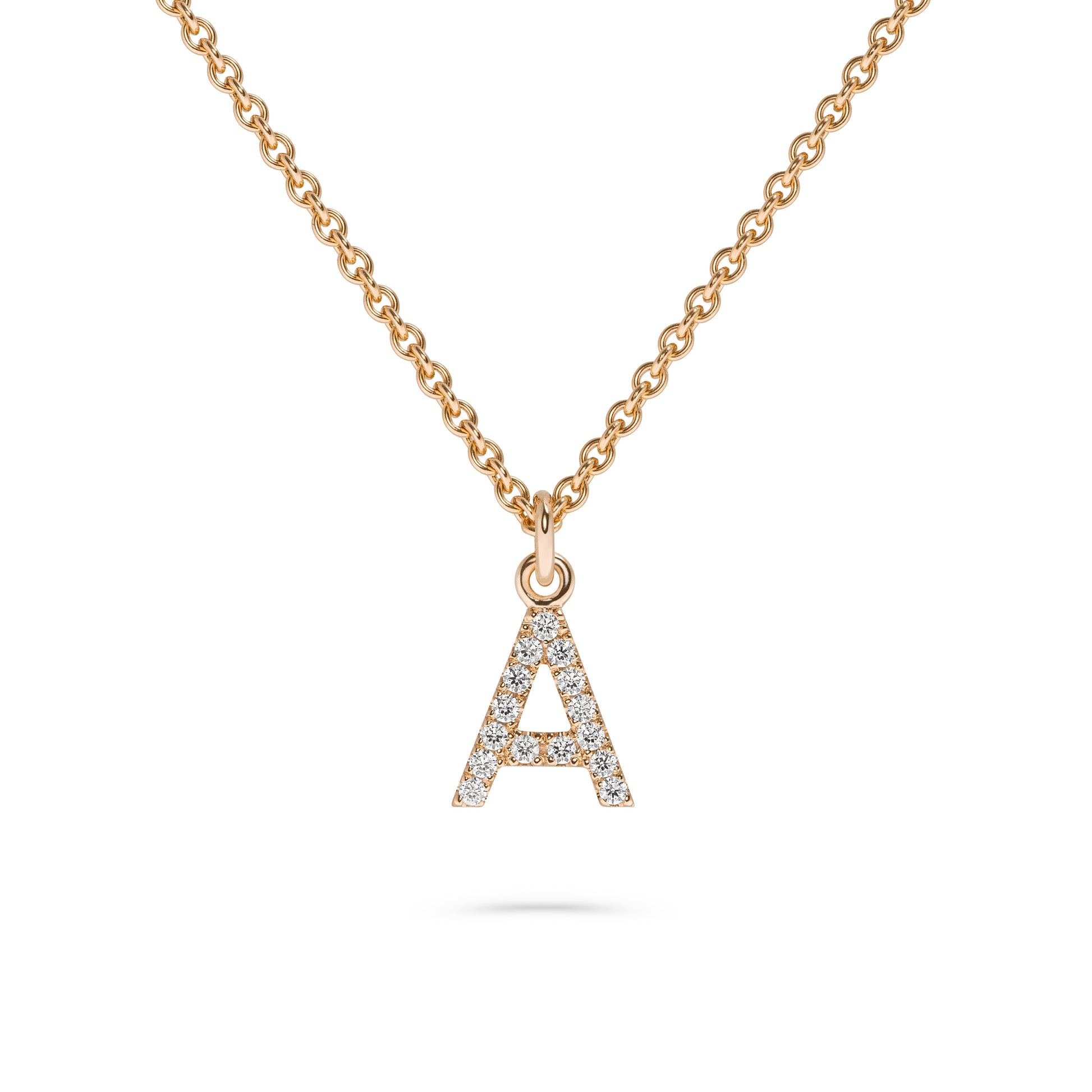 Luxury Words & Letters-Anhänger. Buchstabekette mit Diamanten aus Roségold, gefertigt vom Goldschmied Jan Spille. Fairtrade Gold & nachhaltige Handarbeit