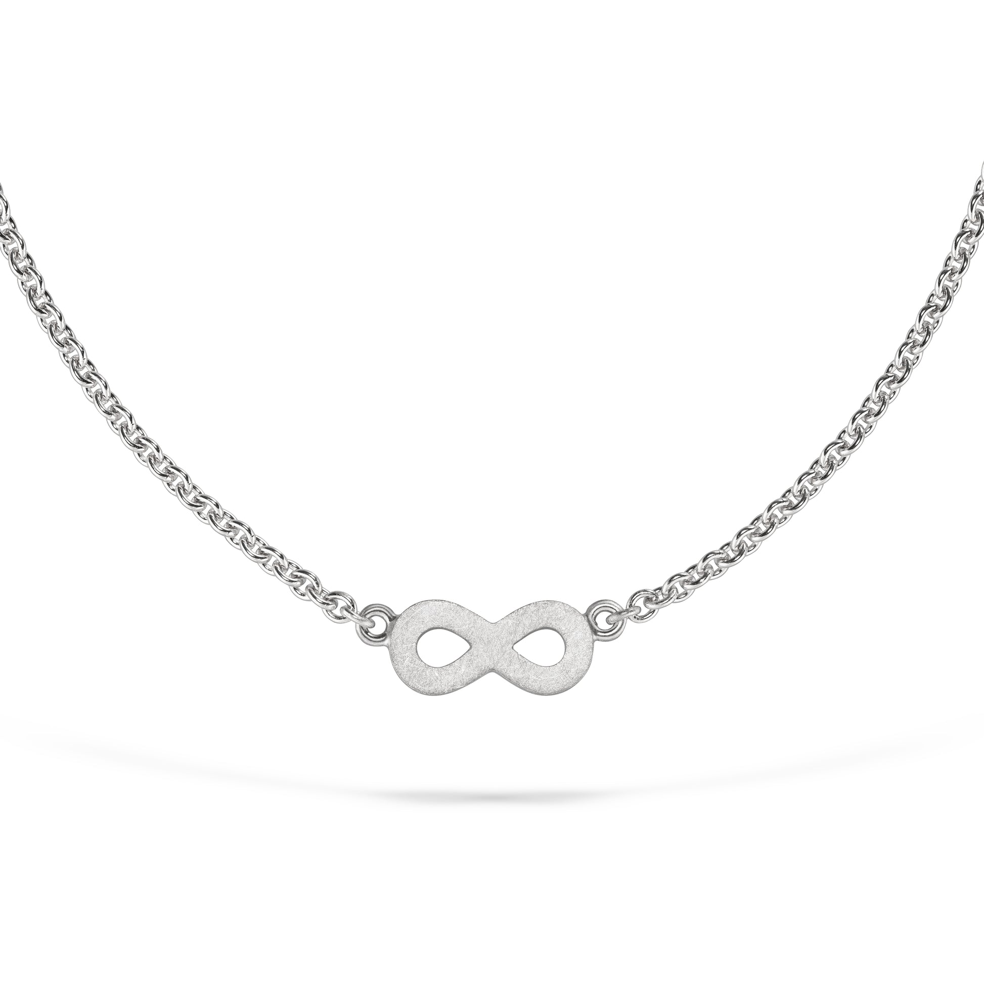 Words & Letters-Anhänger No.1 // Infinity aus Weißgold – hochwertiger Jan Spille-Schmuck, fair gefertigt in Hamburg.