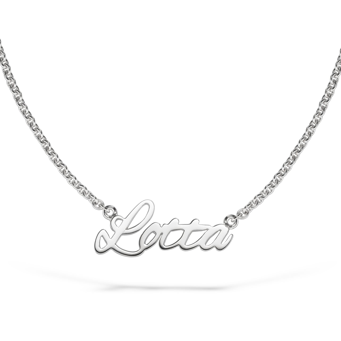 Namenskette für Mamas aus Weißgold – faires Gold, stilvoll & hochwertig.