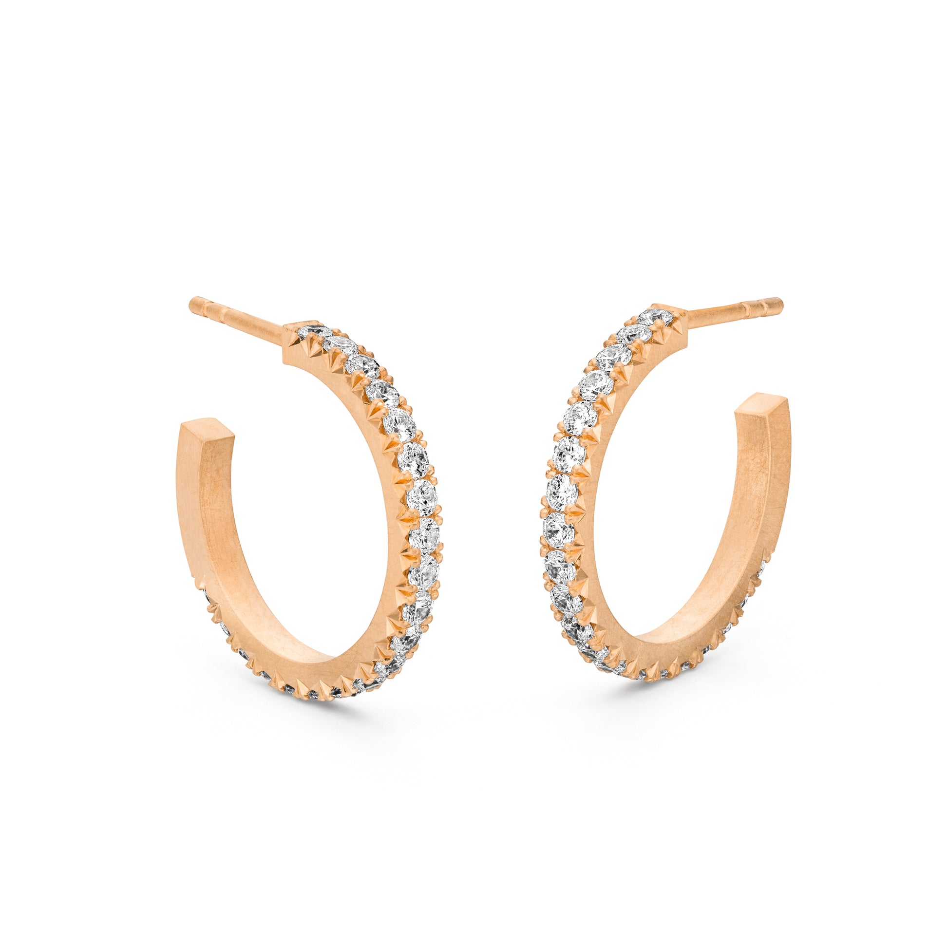 Diamant Ohringe Creolen in 18 kt Roségold und Ethical Diamonds von Jan Spille-Schmuck aus Hamburg