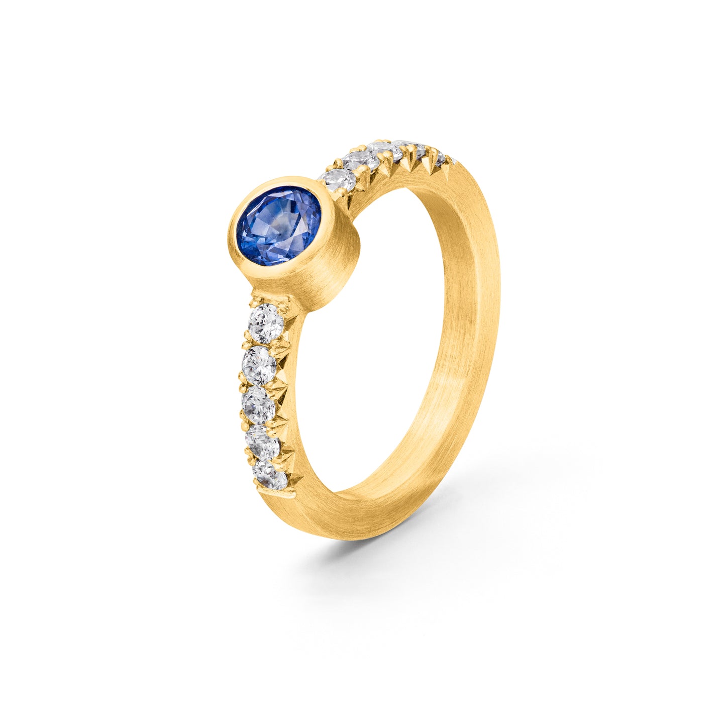 Verlobungsring von jan Spille aus Hamburg 18 kt gelbgold diamanten blauer saphir fischgrät-kollektion
