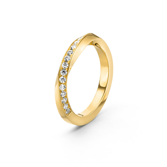 Möbius Ring Gold aus Fairtrade in Gelbgold poliert und ethische Diamanten