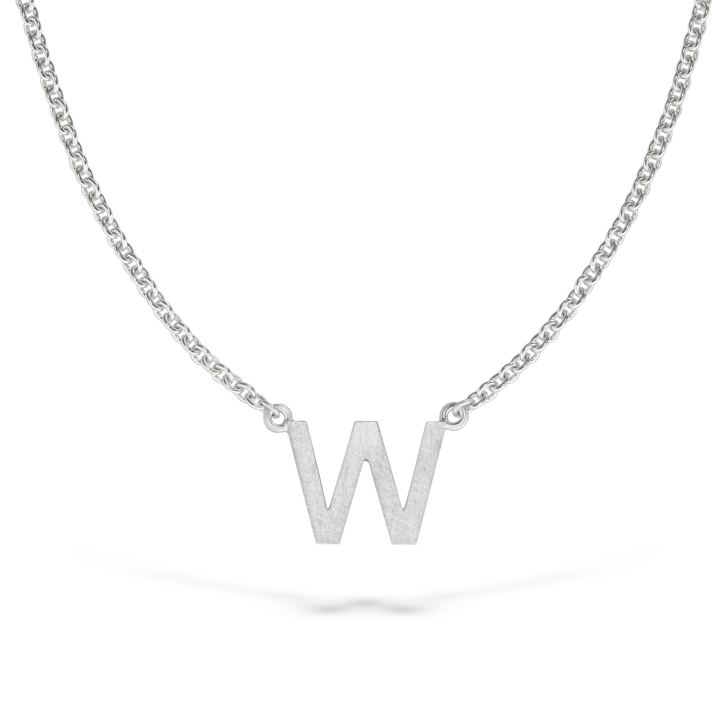 Nachhaltiger Words & Letters-Anhänger No.1 // Buchstabe aus Weißgold, echtgold & handgefertigt. Fairer Schmuck von Jan Spille