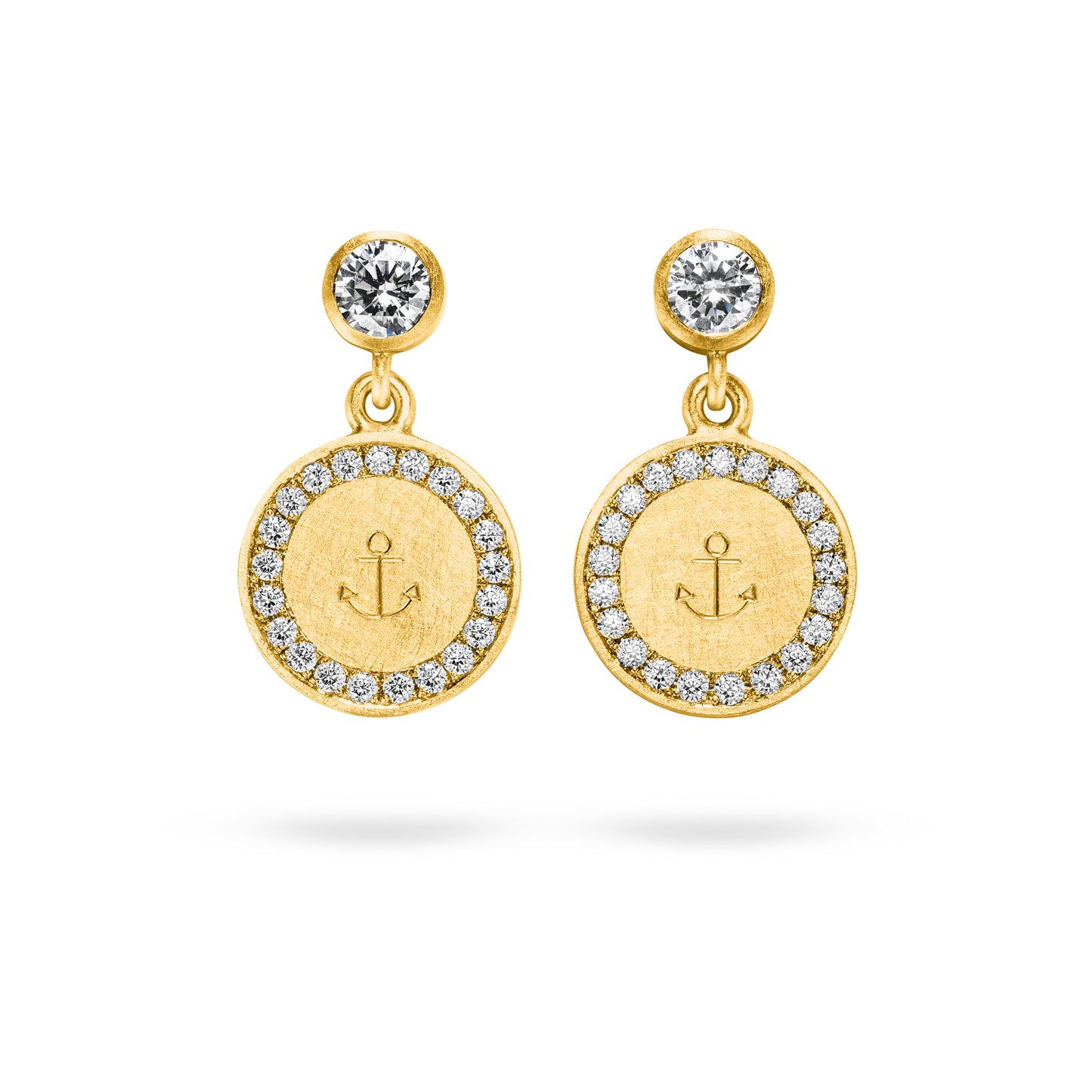 Ohrhänger mit Anker Gravur in Gelbgold – nachhaltiger Schmuck mit Diamanten aus Hamburg