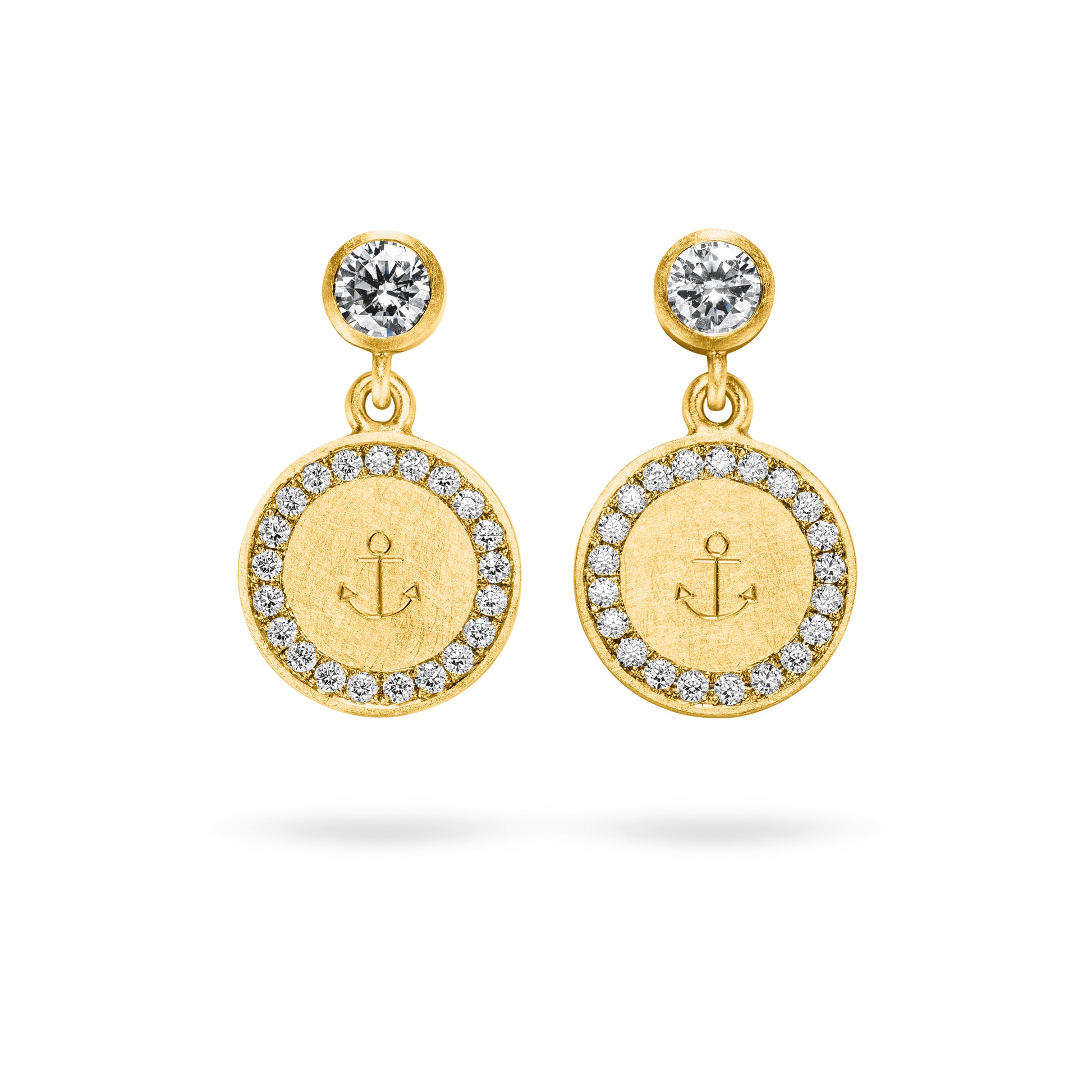Ohrhänger mit Anker Gravur in Gelbgold – nachhaltiger Schmuck mit Diamanten aus Hamburg