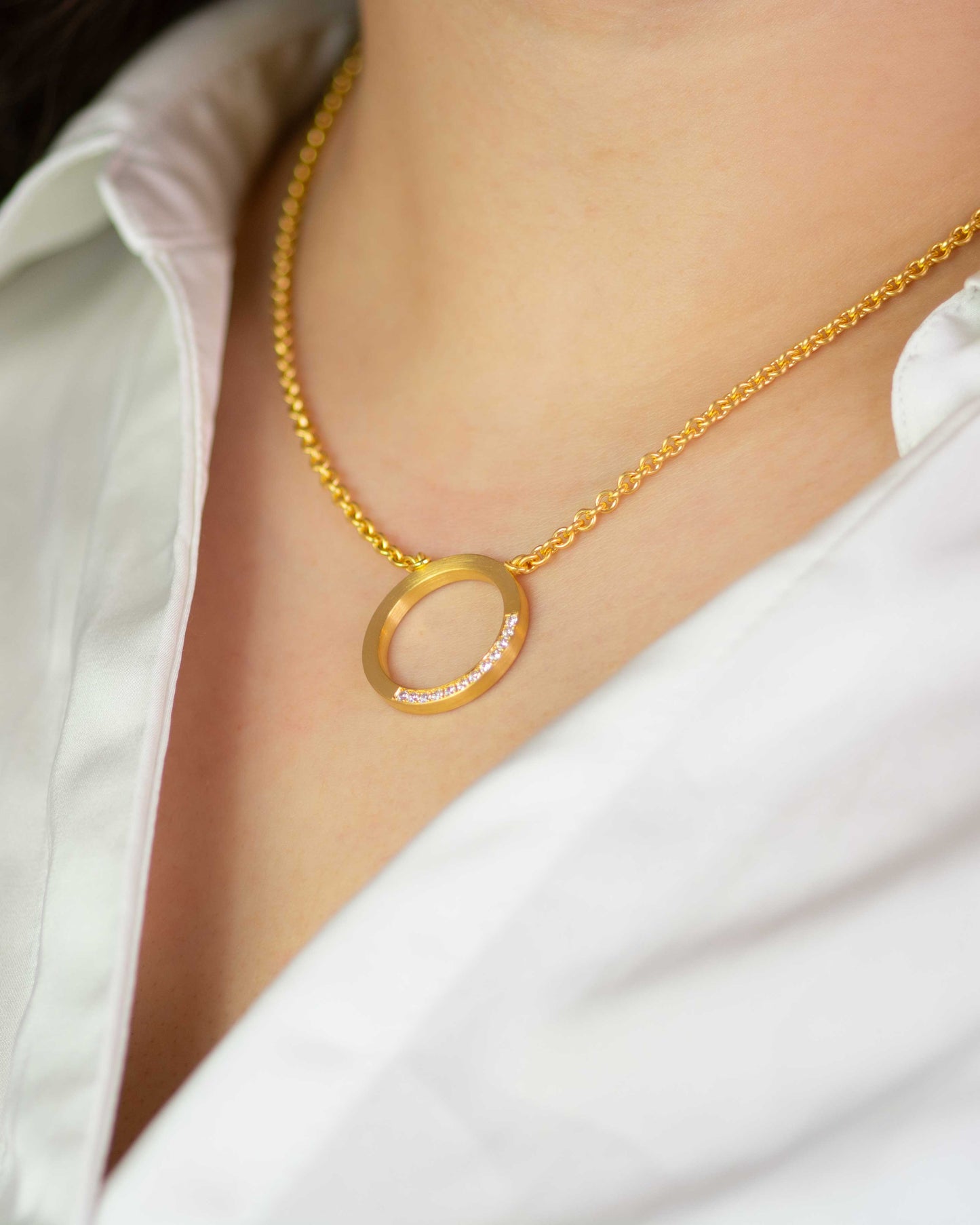 Gelbgoldener Pavé-Kettenanhänger – diamant mit kette 750, fair & handgefertigt.